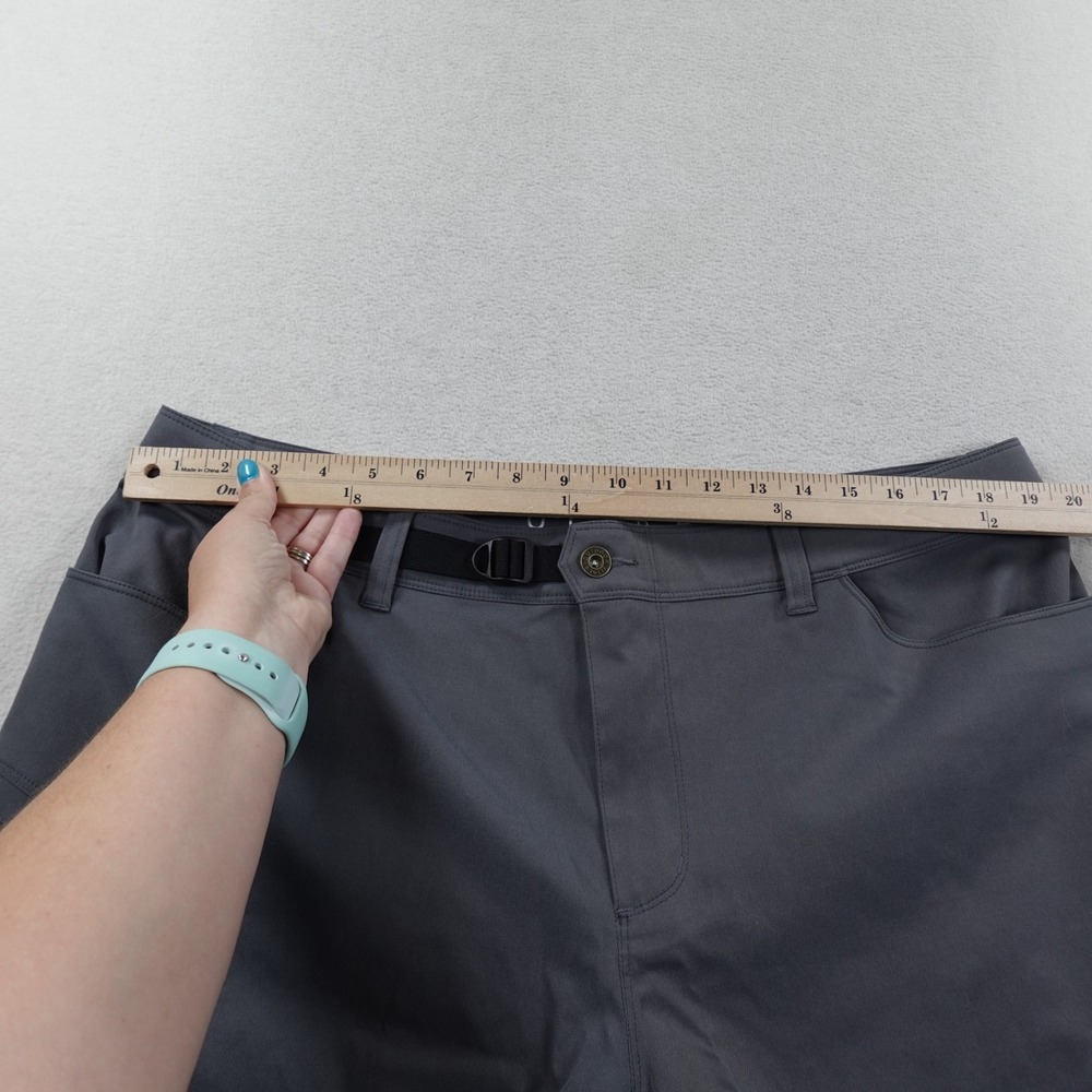Outdoor Vitals Satu Shorts Womens 16 Gray Cargo Lightweight DWR Hiking Travel 8" - Picture 6 of 9